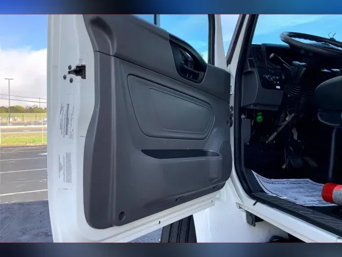 2021 INT MV607753e90a696d05fe6e51f831c6158b830