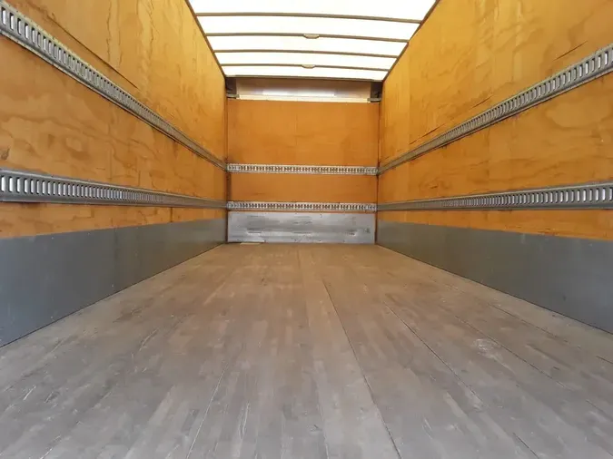 2019 FREIGHTLINER/MERCEDES M2 106