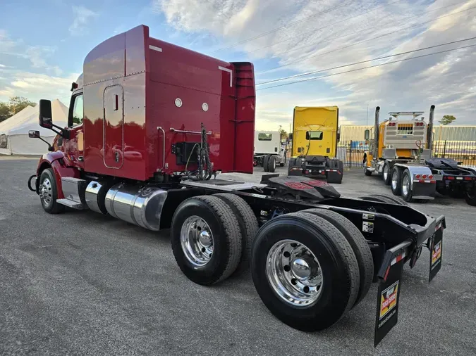 2022 Peterbilt 579