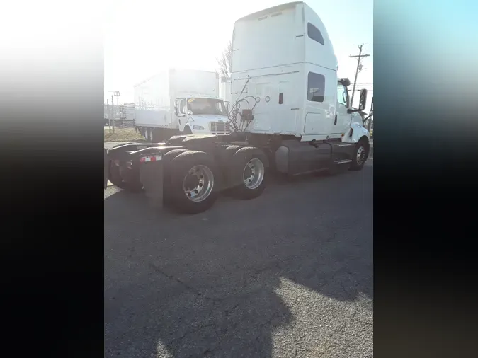 2020 NAVISTAR INTERNATIONAL LT625 SLPR CAB