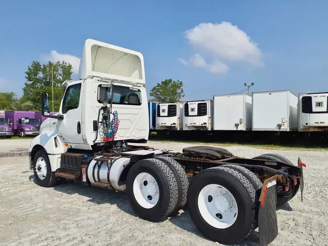 2019 NAVISTAR INTERNATIONAL LT625 DAYCAB T/A