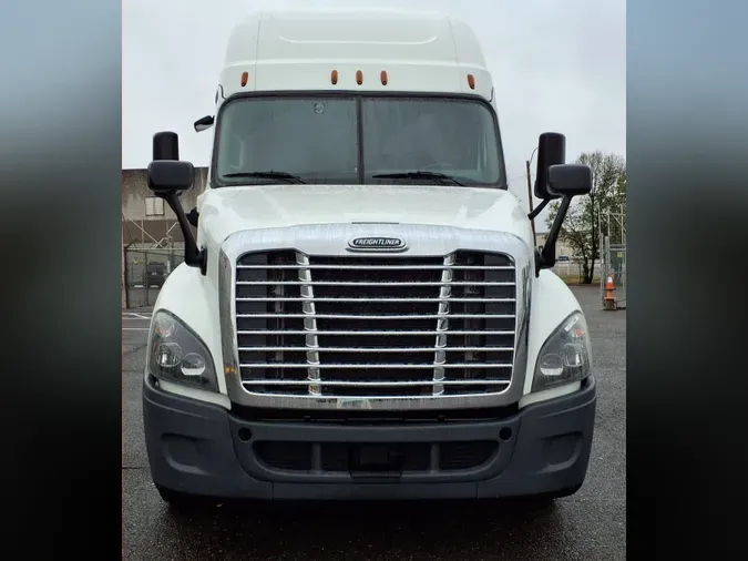 2020 FREIGHTLINER/MERCEDES CASCADIA 125754ae1599f66575a597e48dfe1f28e67
