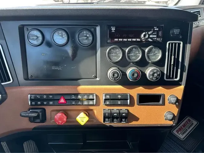 2019 Freightliner Cascadia754dce334f21347ed95e68254d3390f9