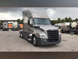 2024 Freightliner Cascadia 126