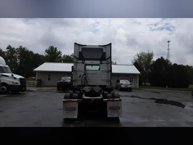 2019 Volvo VNL300