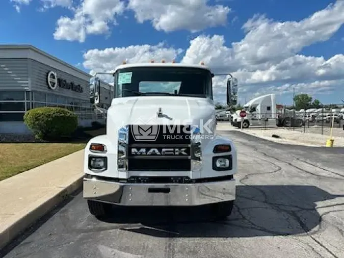 2024 MACK MD MD7