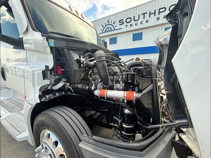 2022 Freightliner PT126SLP