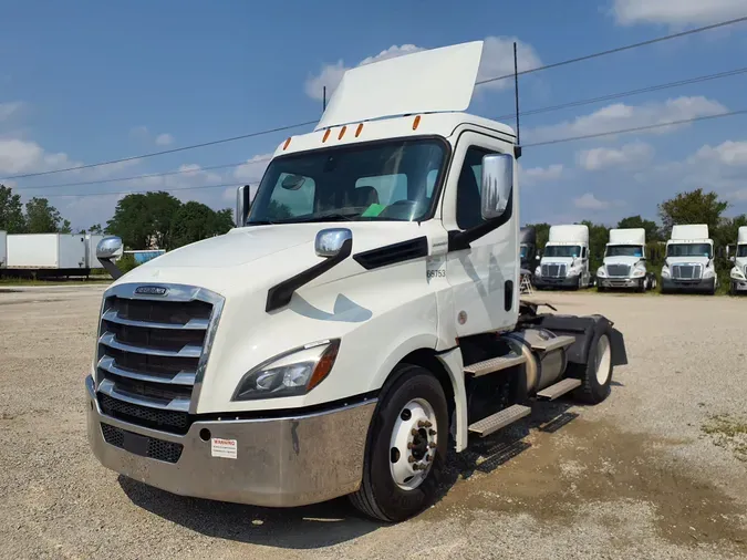 2020 FREIGHTLINER/MERCEDES NEW CASCADIA 126755cc6102d924edf2b5a9605a9783798