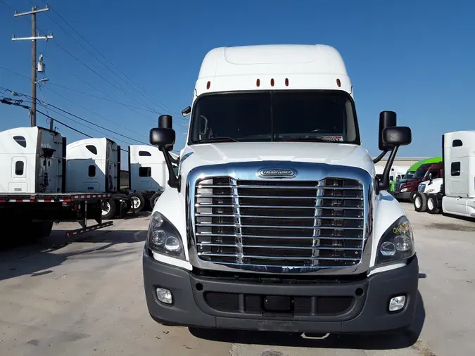 2019 FREIGHTLINER/MERCEDES CASCADIA 125