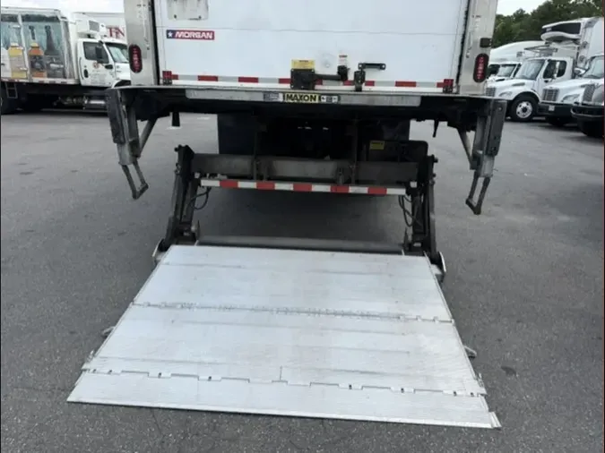 2020 FREIGHTLINER/MERCEDES M2 106