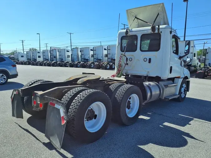 2020 FREIGHTLINER/MERCEDES NEW CASCADIA PX12664