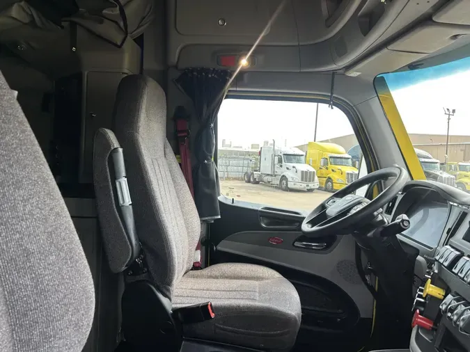 2024 Peterbilt 579