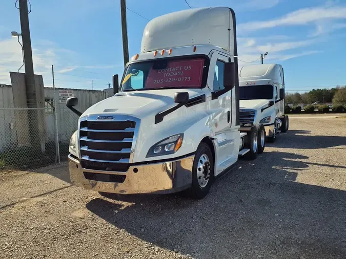 2020 FREIGHTLINER/MERCEDES NEW CASCADIA PX126647572a95dd032ba5250c917df16e6e675