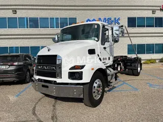 2026 MACK MD MD7 Derated
