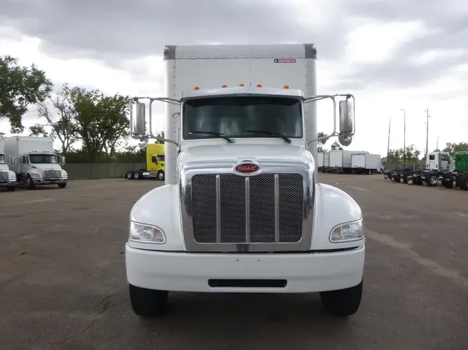 2021 Peterbilt 337