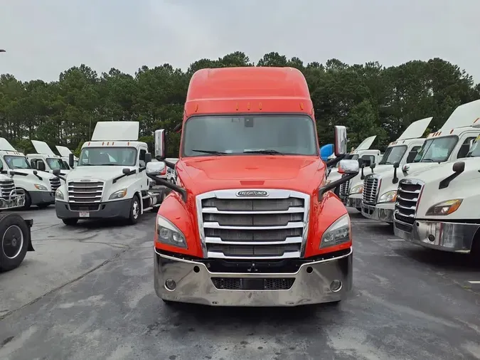 2019 FREIGHTLINER NEW CASCADIA PX12664