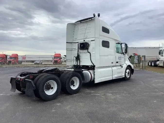 2019 Volvo VNL64760