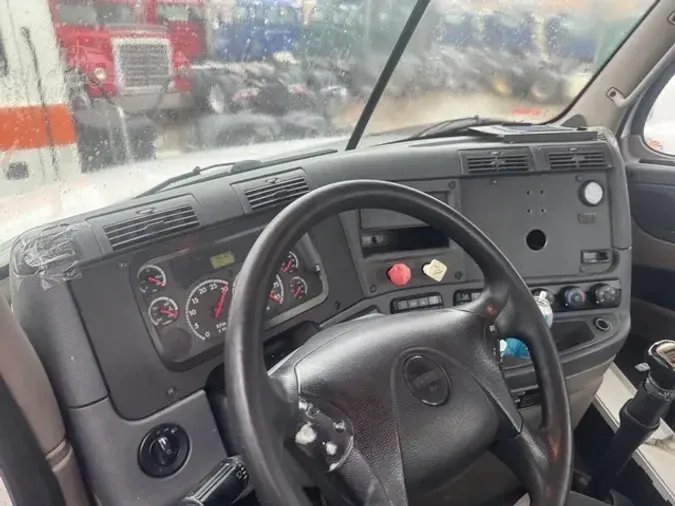 2013 FREIGHTLINER CASCADIA 125