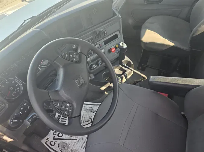 2020 International LT625