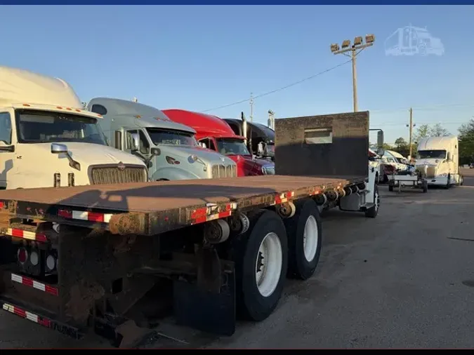 2015 FREIGHTLINER BUSINESS CLASS M2 106