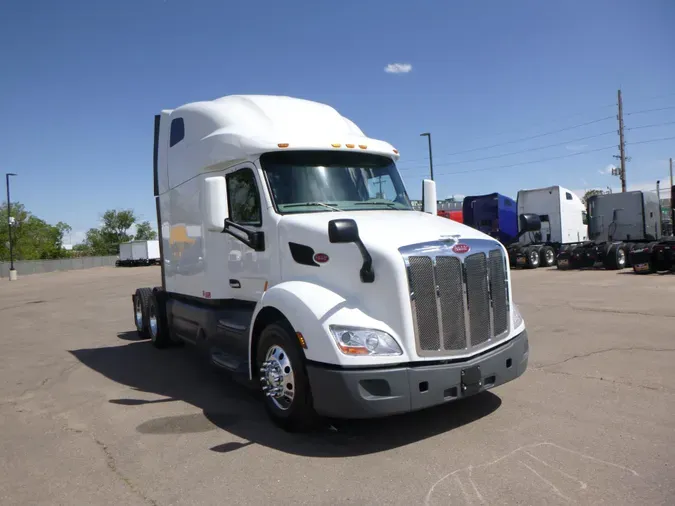2021 Peterbilt 579
