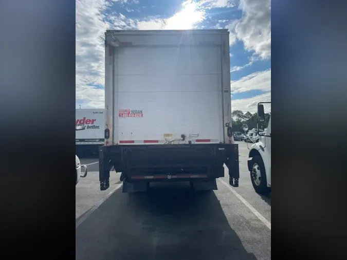 2019 FREIGHTLINER M2 106
