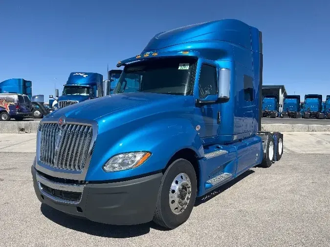 2019 International LT625