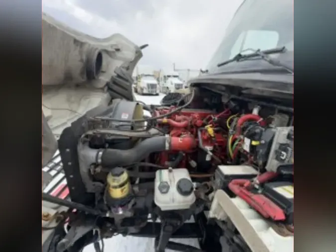 2019 FREIGHTLINER/MERCEDES M2 106