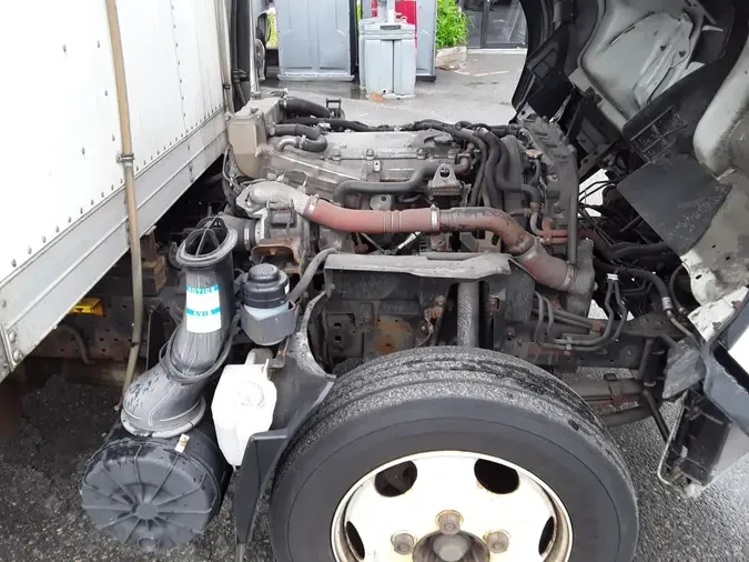 2020 ISUZU NQR