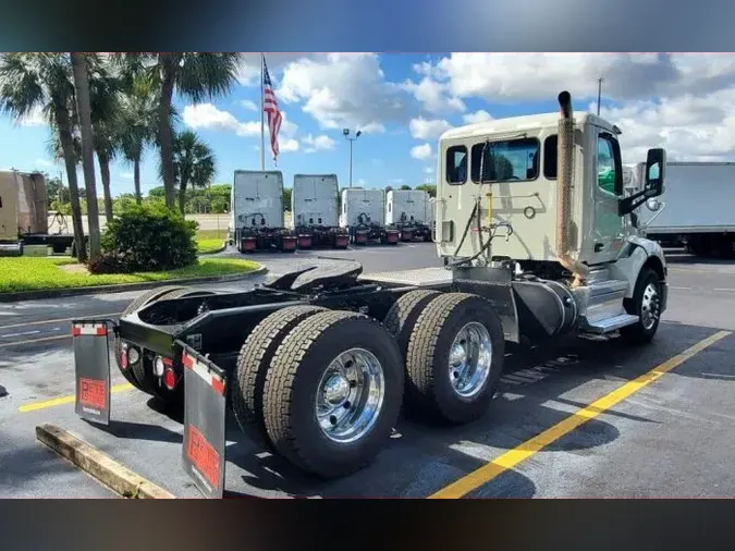 2020 Peterbilt 579