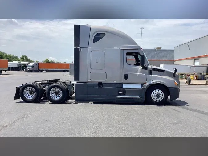 2024 Freightliner Cascadia 12675ac021f4123b80395e1a34762a9e431