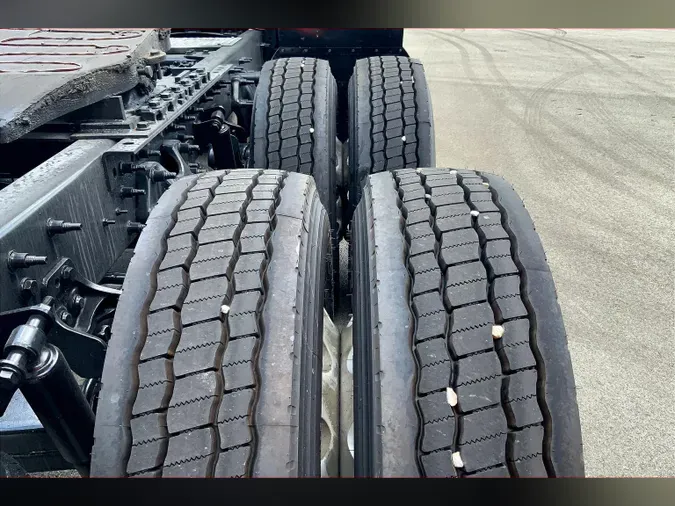 2022 INT LT625 6x4