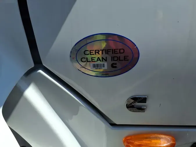 2018 NAVISTAR INTERNATIONAL LT625 DAYCAB T/A