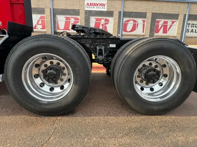 2023 KENWORTH T68075bf7fdec9c00dfafc65ab68f4f3f252