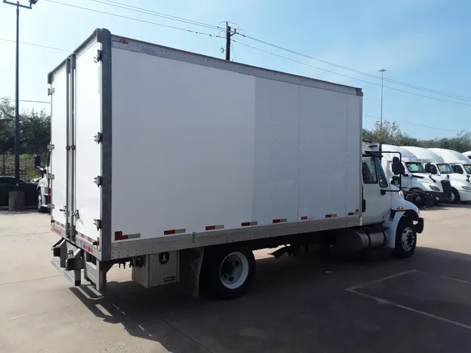 2019 NAVISTAR INTERNATIONAL 4300 LP