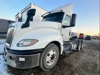 2019 NAVISTAR INTERNATIONAL LT625 DAYCAB T/A