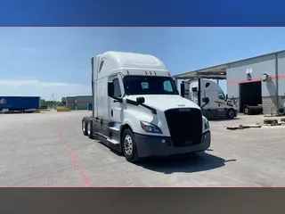 2022 Freightliner Cascadia 126