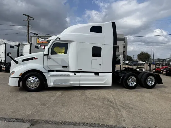 2024 Peterbilt 579