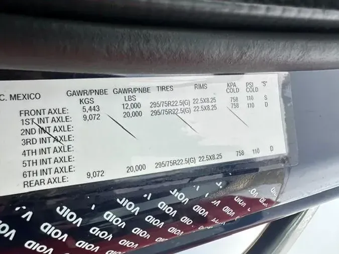 2016 Freightliner Business Class M2 106