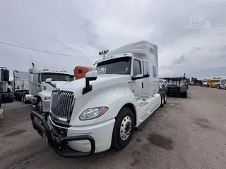 2019 INTERNATIONAL LT