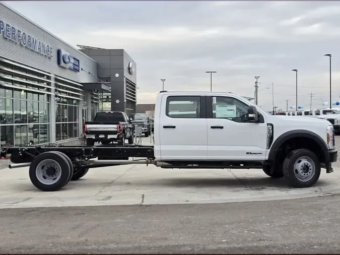 2024 Ford Super Duty F-550 DRW