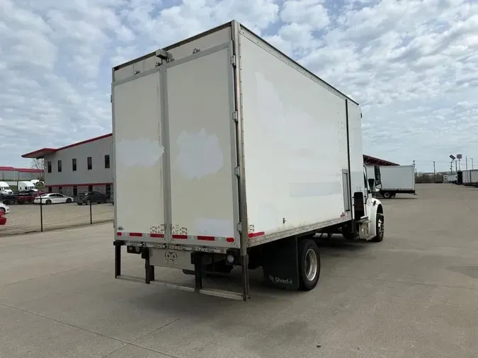 2020 Freightliner M2 10675ca9a46df2adc99f9783955a5564d21