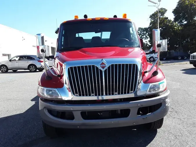 2020 NAVISTAR INTERNATIONAL MV607 (4X2)