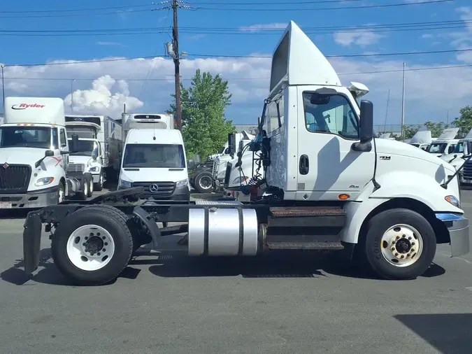 2020 NAVISTAR INTERNATIONAL RH613 DAYCAB S/A