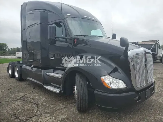 2021 KENWORTH T680