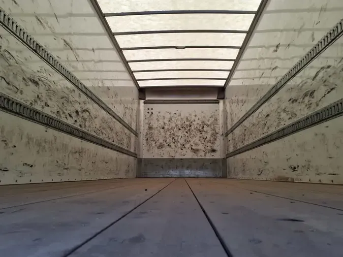 2022 FREIGHTLINER/MERCEDES M2 106