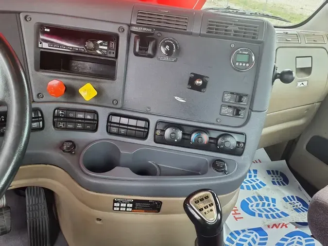2019 FREIGHTLINER/MERCEDES CASCADIA 125