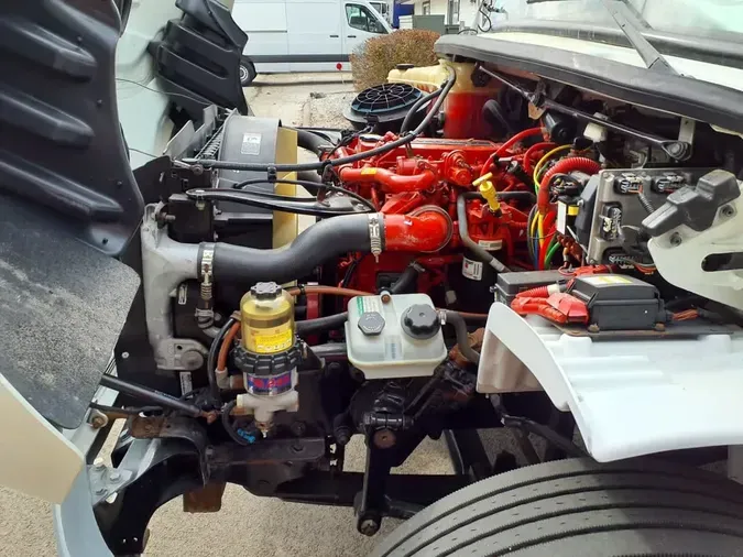 2019 FREIGHTLINER/MERCEDES M2 10675de19fb4fe6919c6f646f9aeb47181f