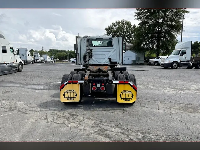 2020 INT LT625 6x4