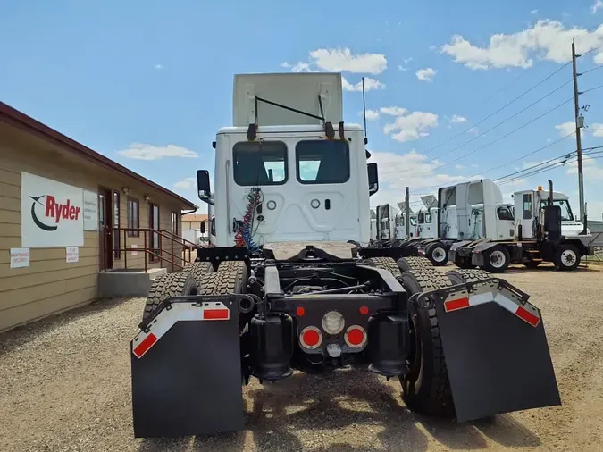 2019 FREIGHTLINER NEW CASCADIA PX12664